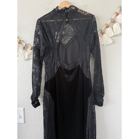 Anthropologie Black Mock Neck Lace Velvet Slip Midi Dress Witchy Whimsygoth NWT - Picture 6 of 12